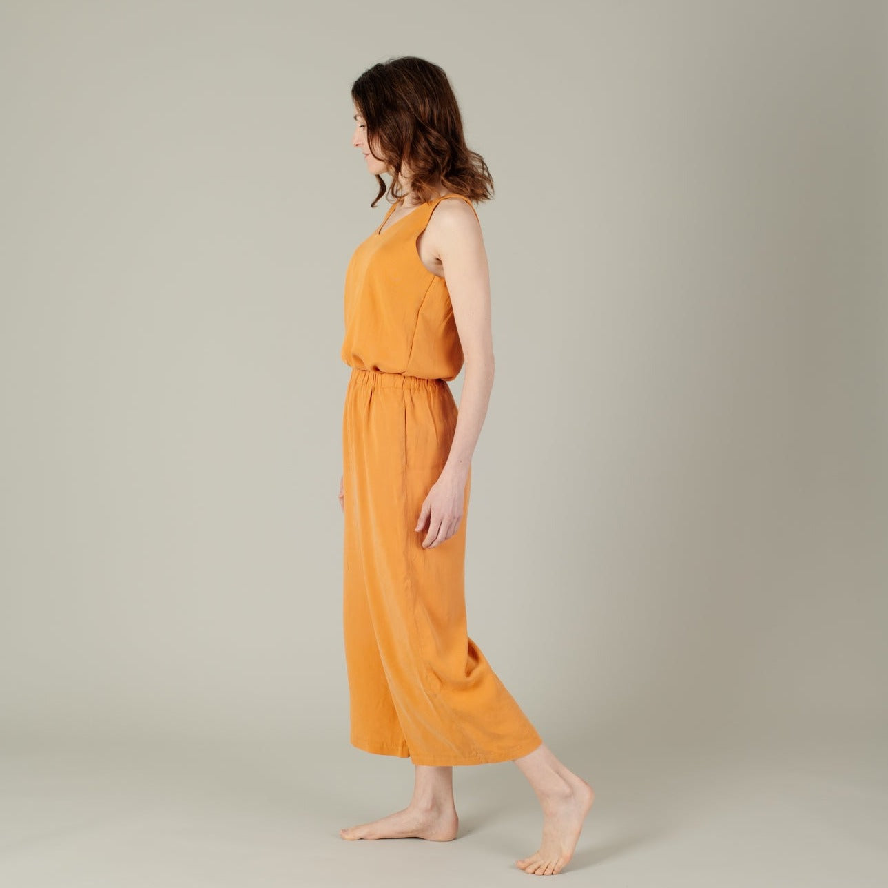 Tencel Damenshirt mit Trägern in der Farbe Mango, Urheber: Mini & Eve