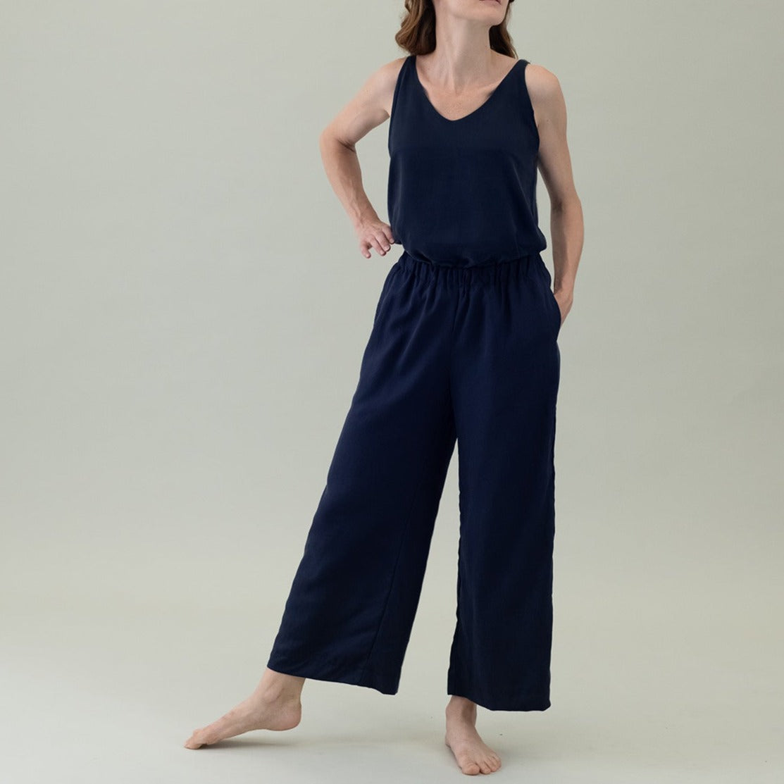 Tencel-Hose für Damen in Dunkelblau, Urheber: Mini & Eve