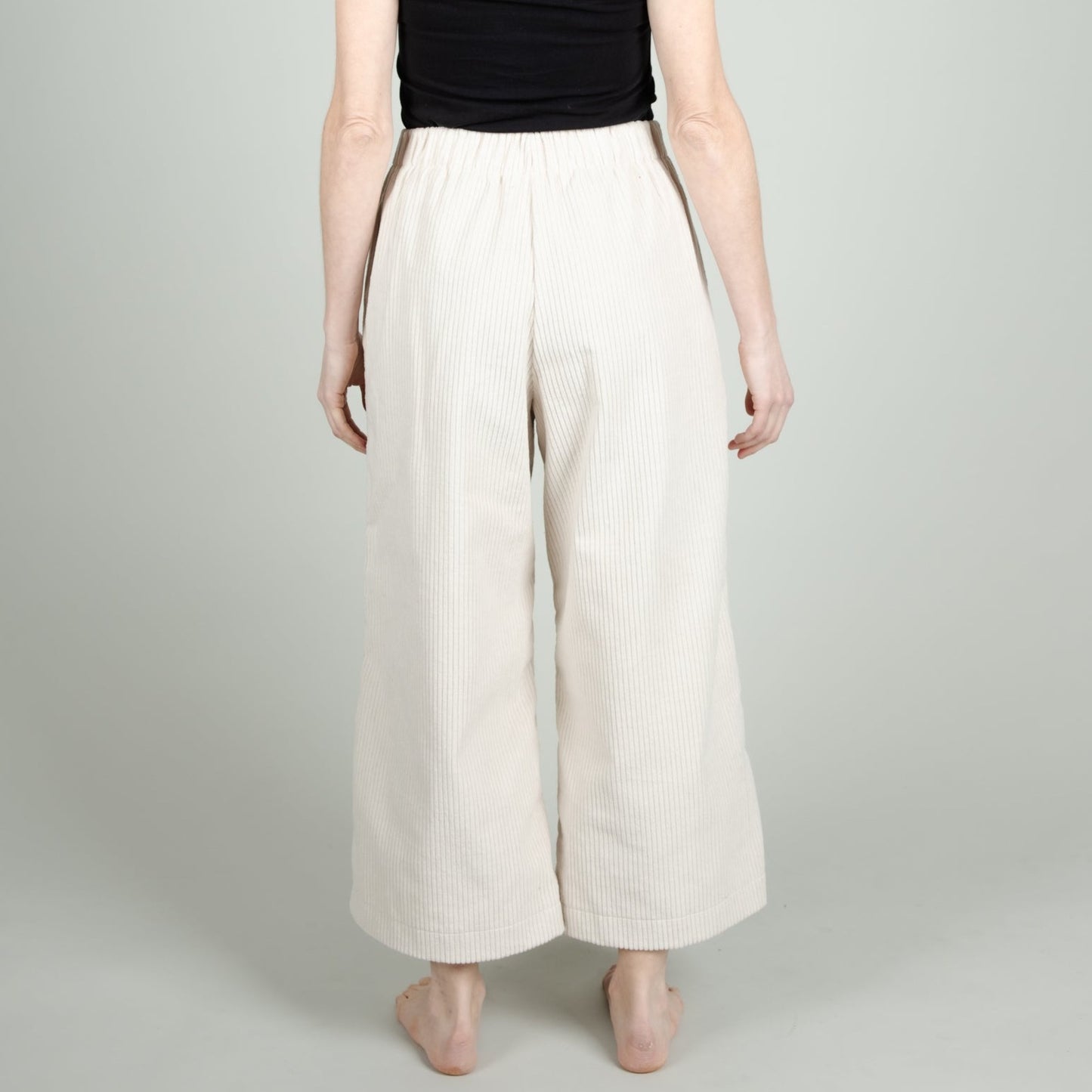 Damen-Hose in Creme Weiß, Cord, Urheber: Mini & Eve