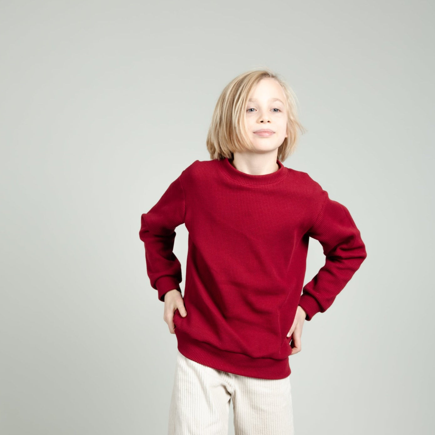 Kinderpulli aus Waffelstrick in Rot, Urheber: Mini & Eve
