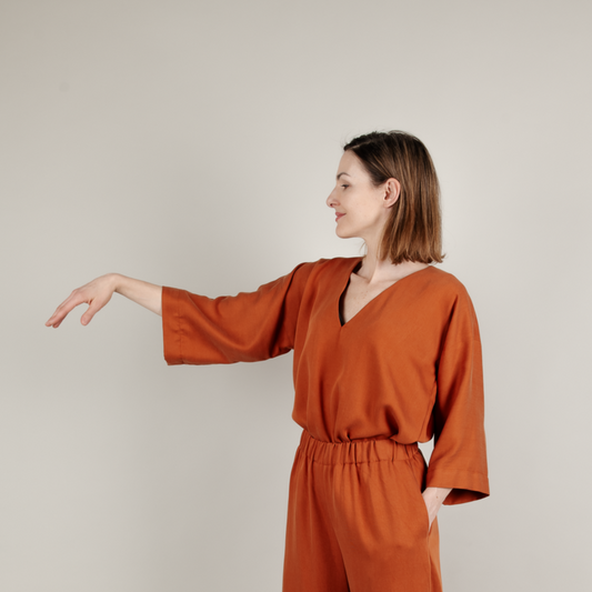 Tencel Damenshirt Kimonoschnitt Rost Rot Orange; Urheber: Mini & Eve