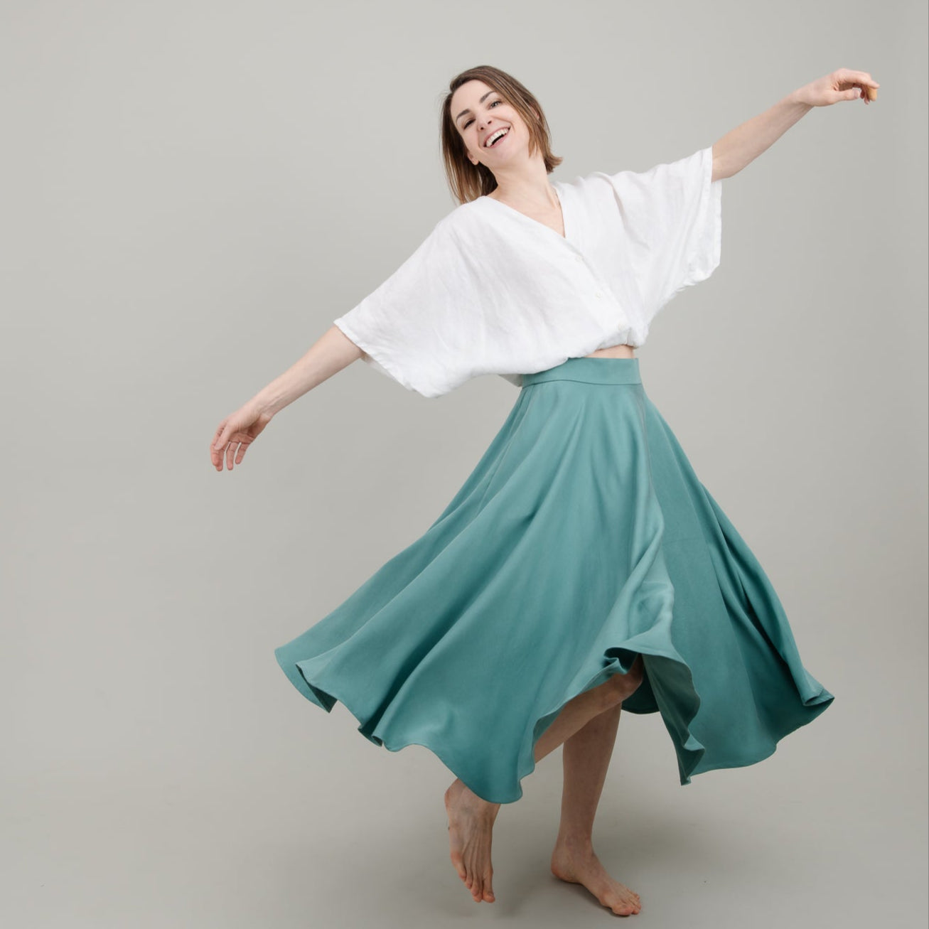 Midi Tellerrock aus Tencel in Aqua Türkis für Damen; Drehrock für Damen; Urheber: Mini & Eve