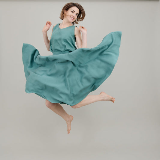 Midi Tellerrock aus Tencel in Aqua Türkis für Damen; Drehrock für Damen; Urheber: Mini & Eve