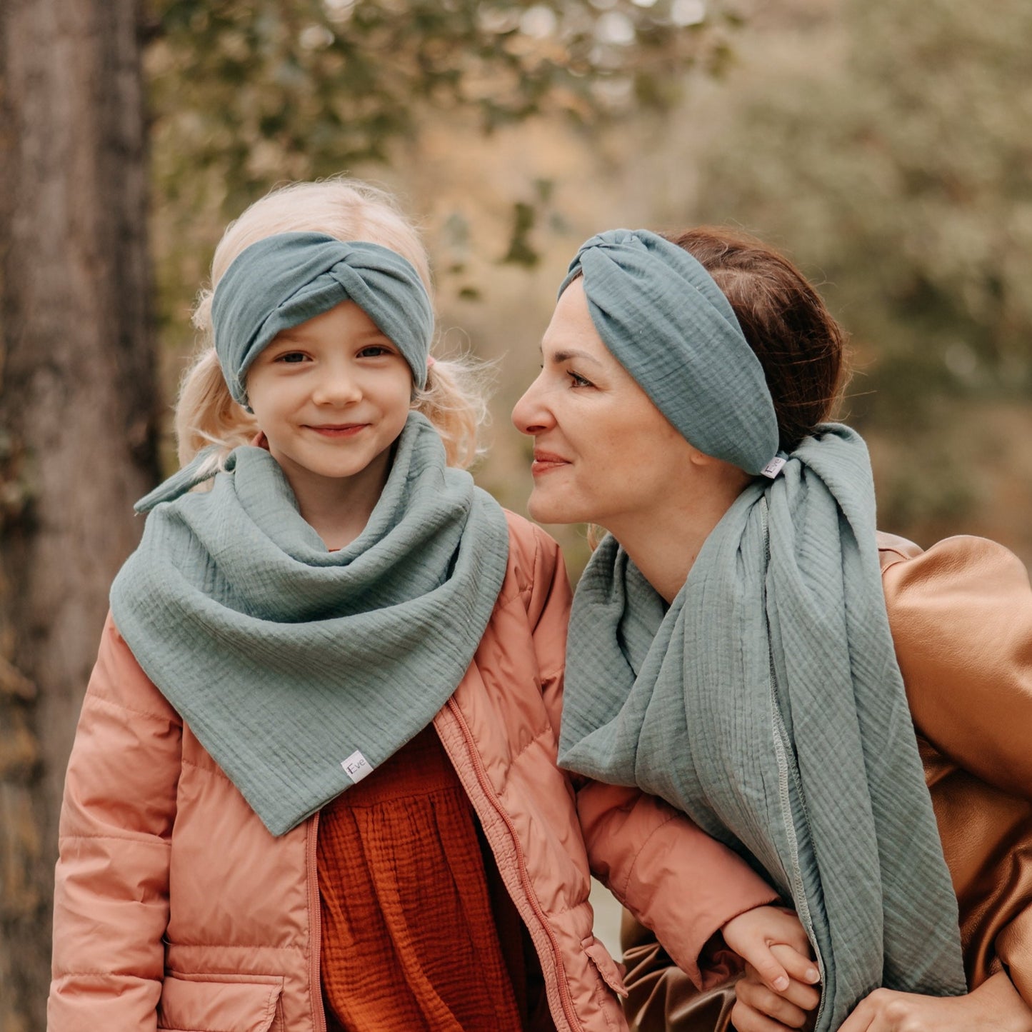 Musselin Turban Stirnband petrol, Mutter Tochter Partnerlook, Urheber: Mini & Eve