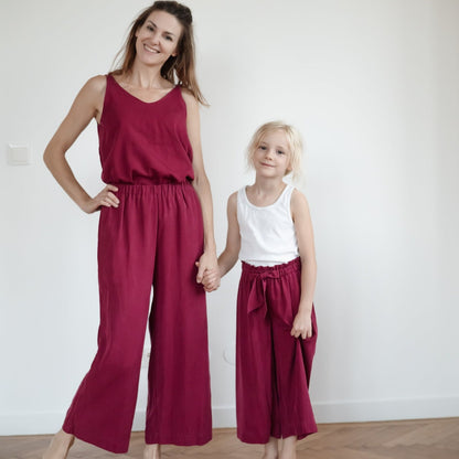 Tencel Damenshirt ärmellos in Berry Pink; Urheber: Mini & Eve