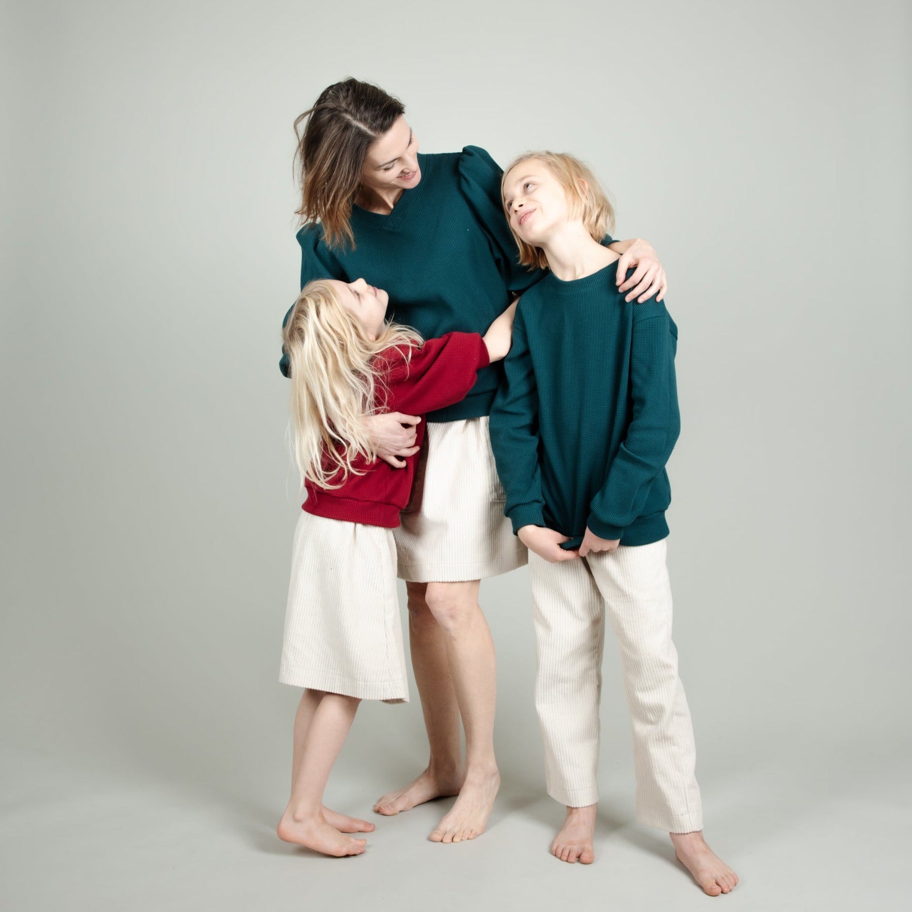 Kinder-Rock in Creme Weiß, Cord, Mutter und Kind im Partnerlook, Urheber: Mini & Eve